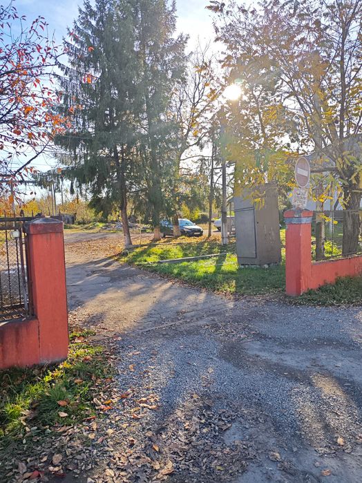 Продаж комплексу будівель у м. Виноградів – готова база з великою територією