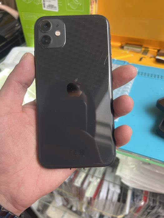 Iphone 11 black 64 gb