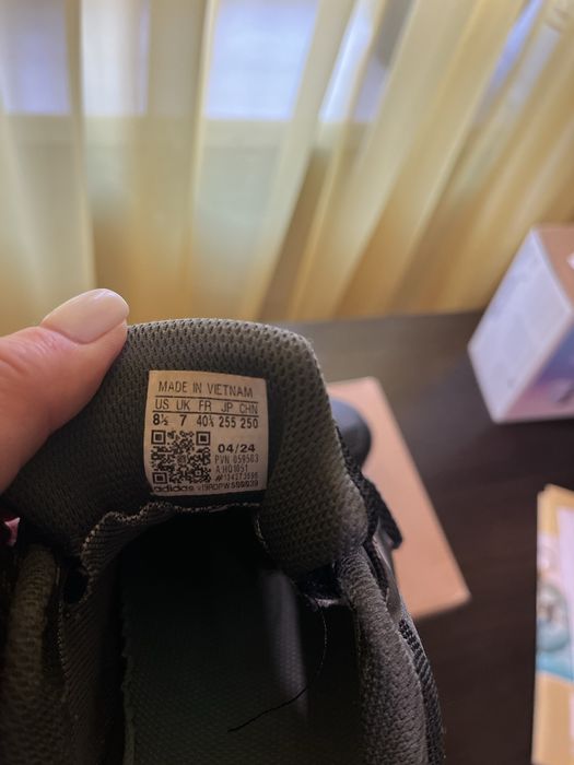 Кросівки Adidas Terrex( Gore-tex) оригінал.