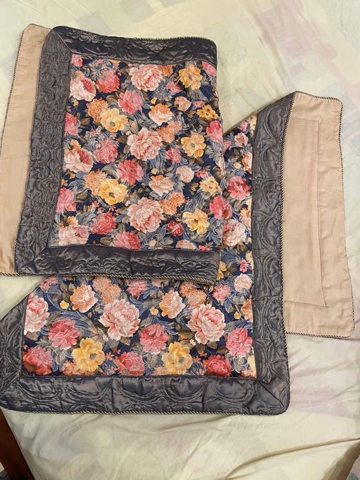 Комплект: ковдра-покривало  стьогане