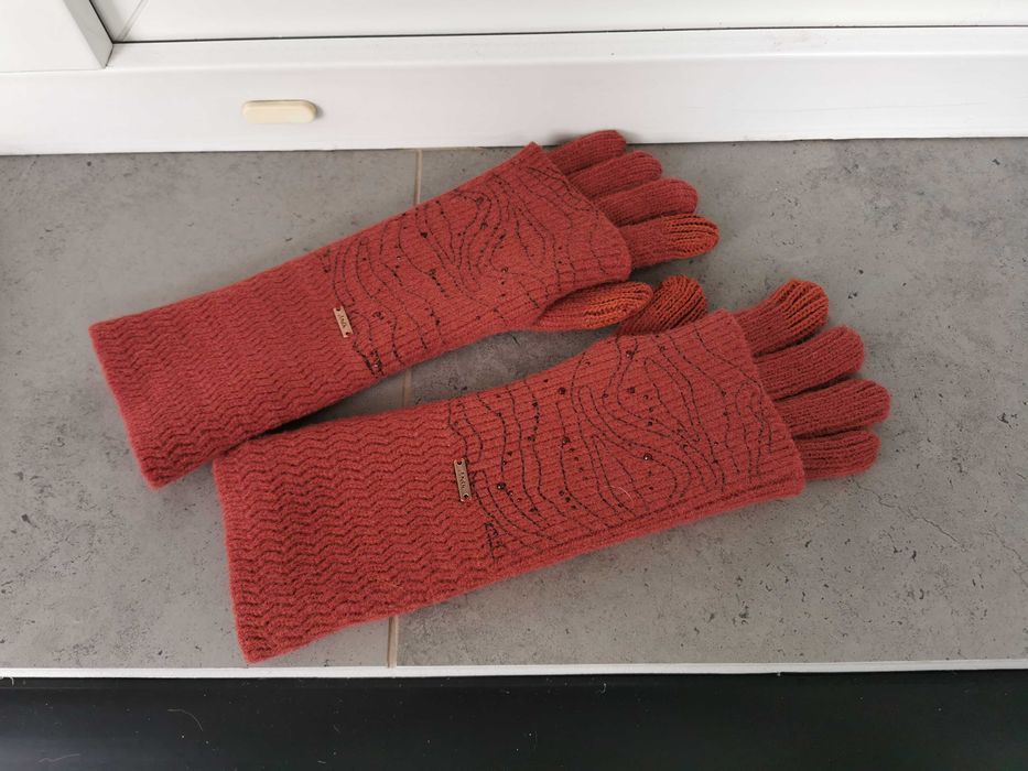 Anekke czapka i podwójne rękawiczki