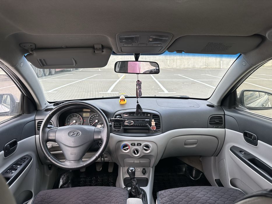 Hyundai Accent 1.4 газ-бензин