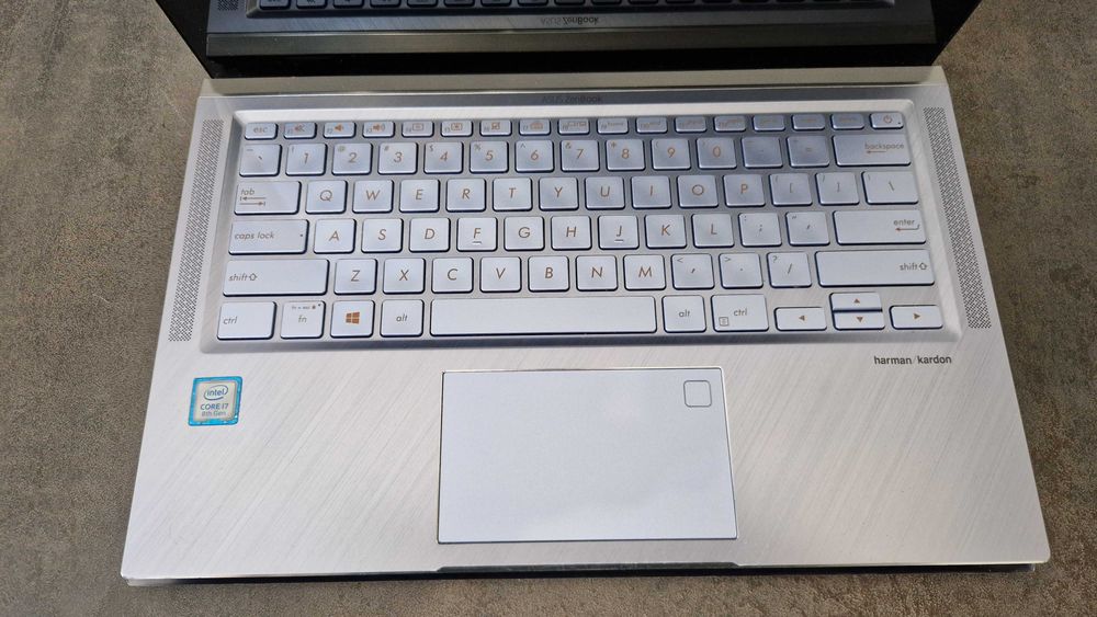 Ноутбук  Asus Zenbook UX431F i7-8565u/ Запчастини