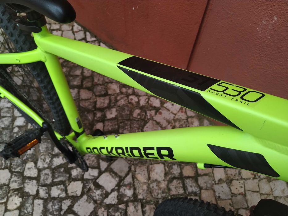 bicicleta BTT Decathlon Btwin Rockrider ST530