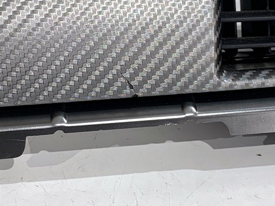 LISTWY DEKOR KRATKA NAWIEWU MITSUBISHI OUTLANDER III 8055A051 SUV