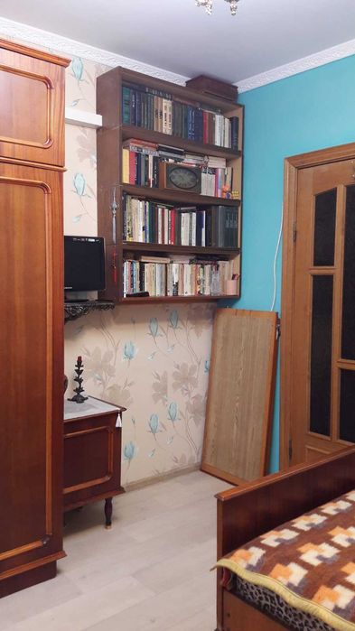 Здам в оренду кімнату по вул. Приозерна довгостроково