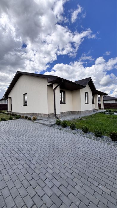 Будинок майже в Ірпені