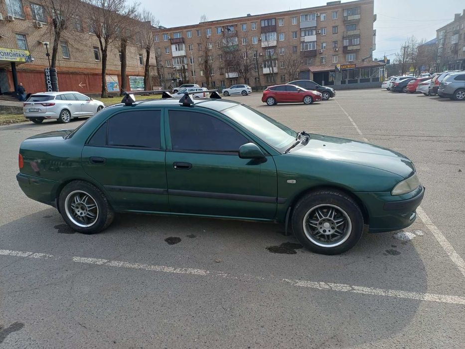 Продам автомобиль Mitsubishi Carisma