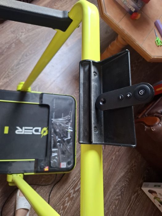Bieżnia  Thunder  impact lime