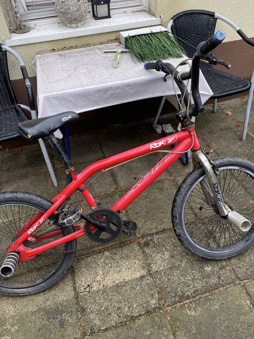 Sprzedam bmx czerwony