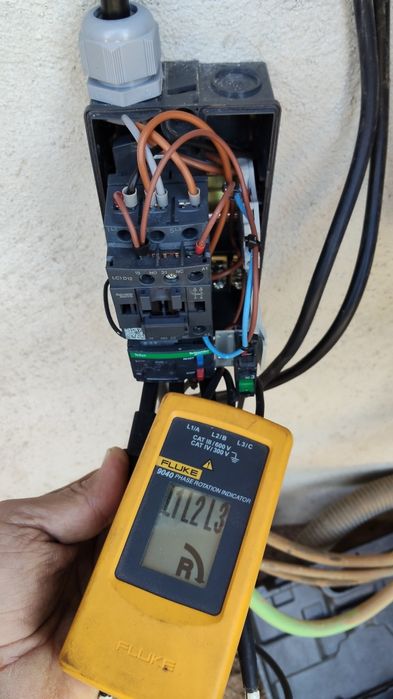 Eletricista profissional | Reparos Urgentes e Projetos