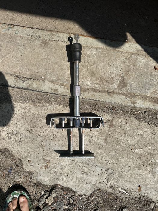 Блокиратор педалей