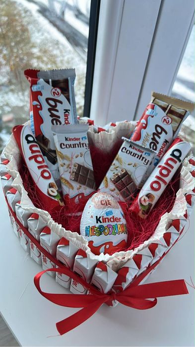 Serce Walentynkowe ze słodyczy kinder prezent komunia urodziny i inne