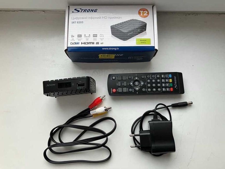 DVB-T2 Strong SRT 8203 / ТВ приставка Т2 \ Т2 тюнер \ Цифровий ТВ