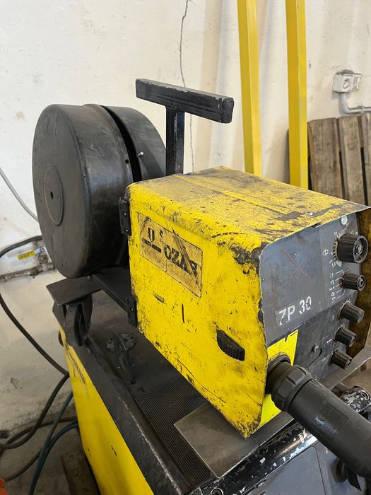 Spawarka esab 425