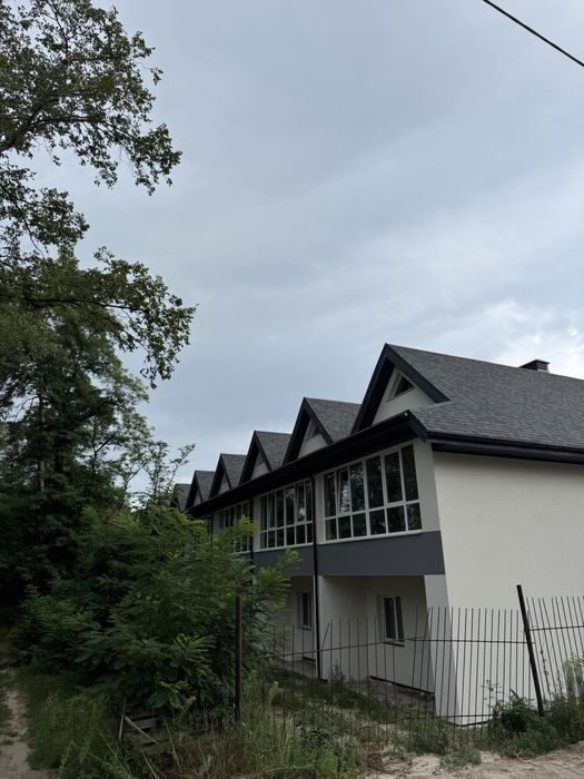 Таунхауси в Соснівці від забудовника з автоновним газовим опаленням!