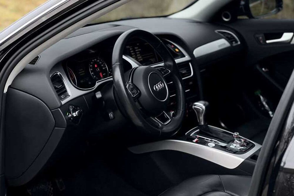 Продам Audi A4 B8