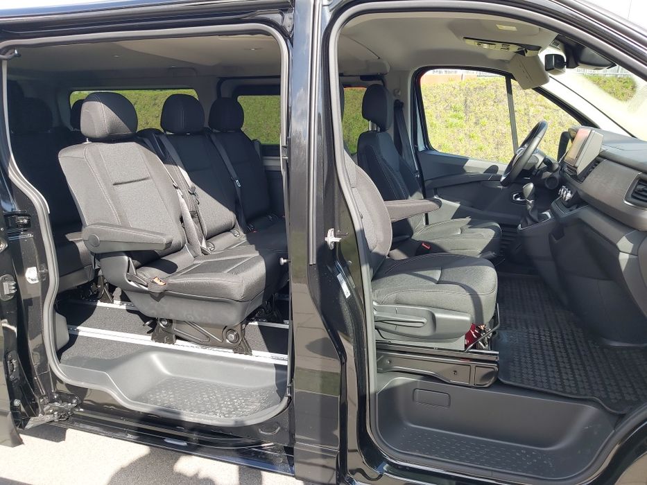 Wynajem busa z kierowcą Przewóz osób! Lotniska, Imprezy, Polska Europa