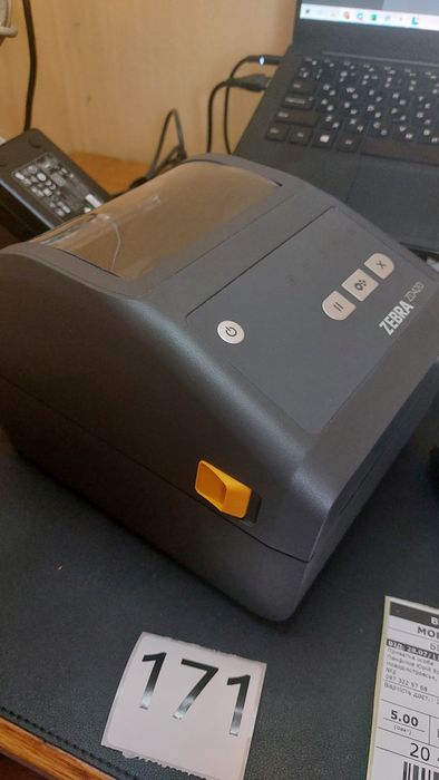 Термопринтер етикеток, штрих-кодів Zebra ZD420 для Нової Пошти