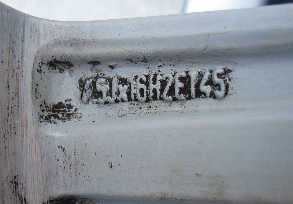 Alufelgi 5x112 16cali Oryginalne Audi A4 B8 7.5Jx16 et45 opis