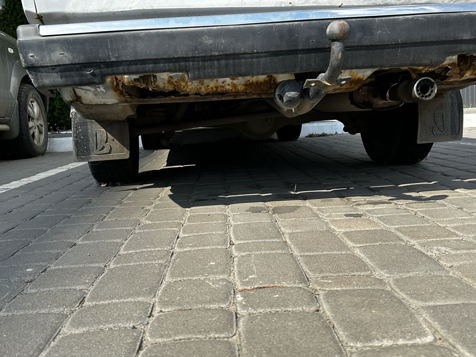 Жигули Ваз 2107 2001 год