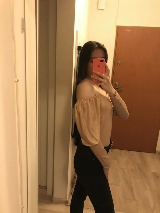 Bluzka z bufiastymi rękawami missguided