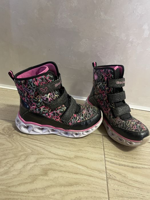 Ботінки Skechers черевики весна 21см