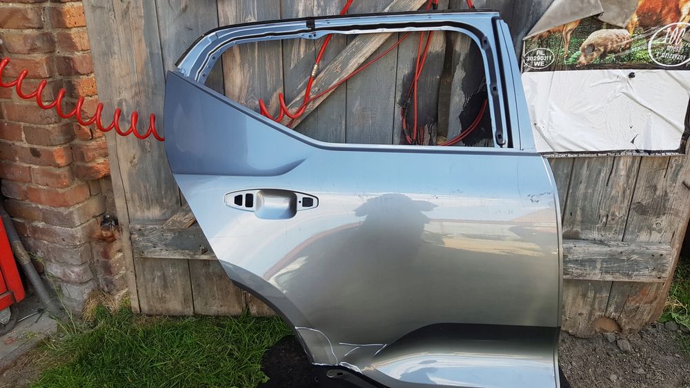 Volvo Xc40 Ii Drzwi Prawy Tył 2018>
