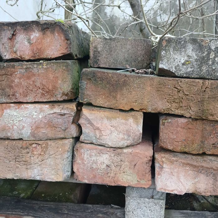 Cegła czerwona rozbiórkowa pełna