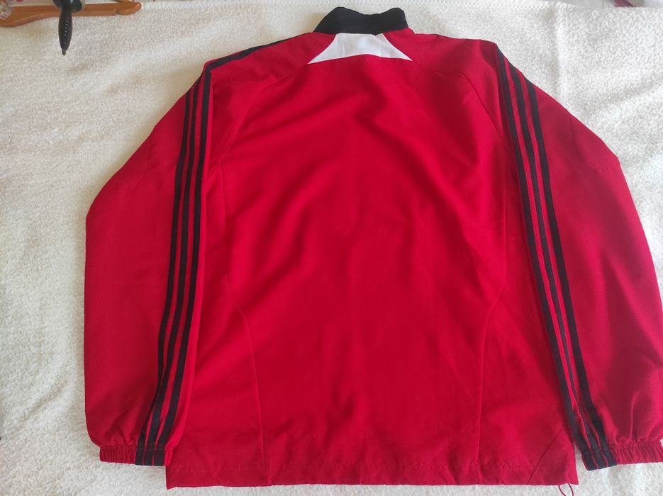 Кофта , куртка Adidas