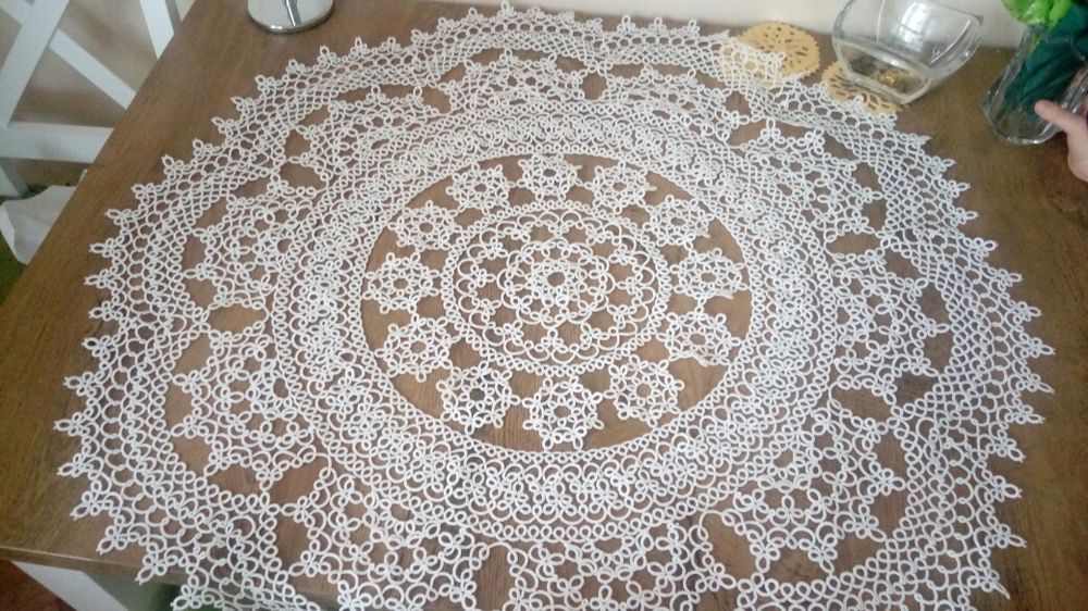 Frywolitka Serweta okrągła