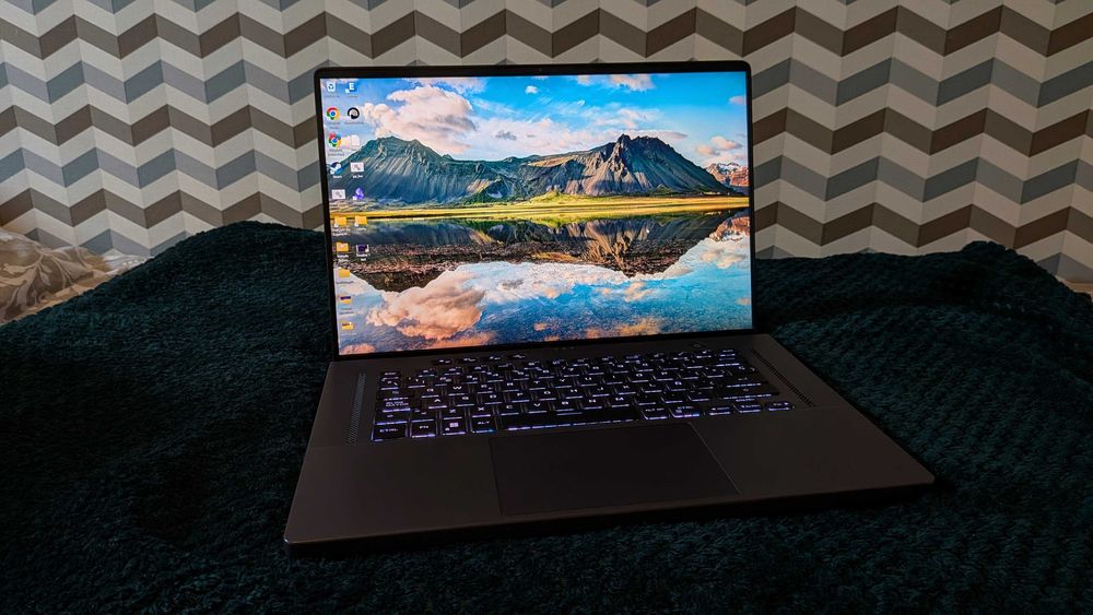 Laptop ASUS ROG Zephyrus G16 GU603ZU 16" | i7-12700H | RTX 4050 | 32GB | 1TB