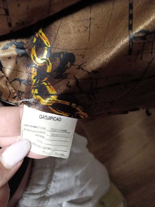 Шубка з кролика з красивим воротником песець