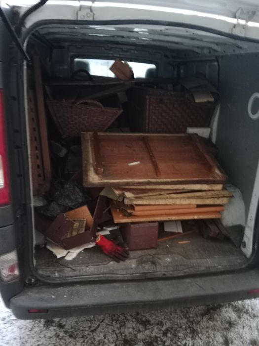 Wywóz gabarytów Demontaż mebli Opróżnianie domów piwnic strychów