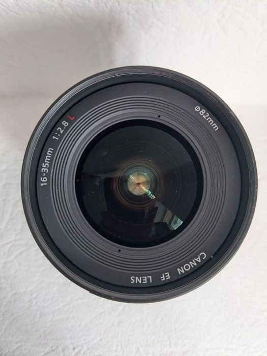 Об'єктив Canon EF 16-35mm f/2.8L II USM