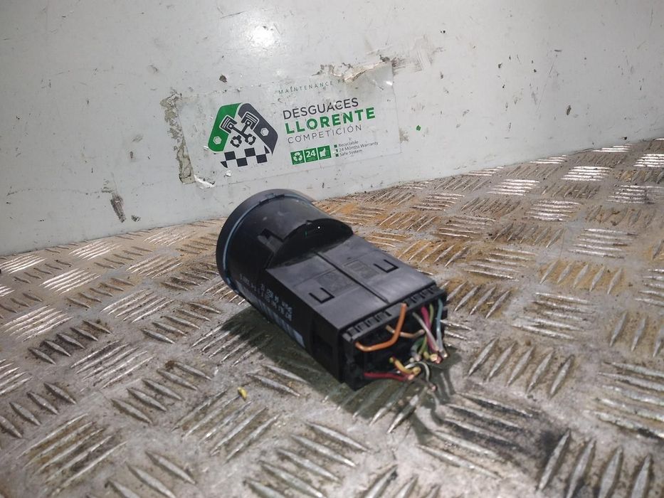 COMANDO LUZES VOLKSWAGEN NEW BEETLE 2005