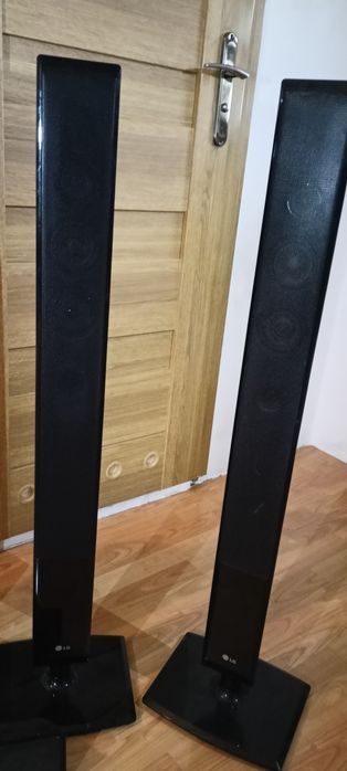 cztery kolumny LG 360w 4 Ω impedancji