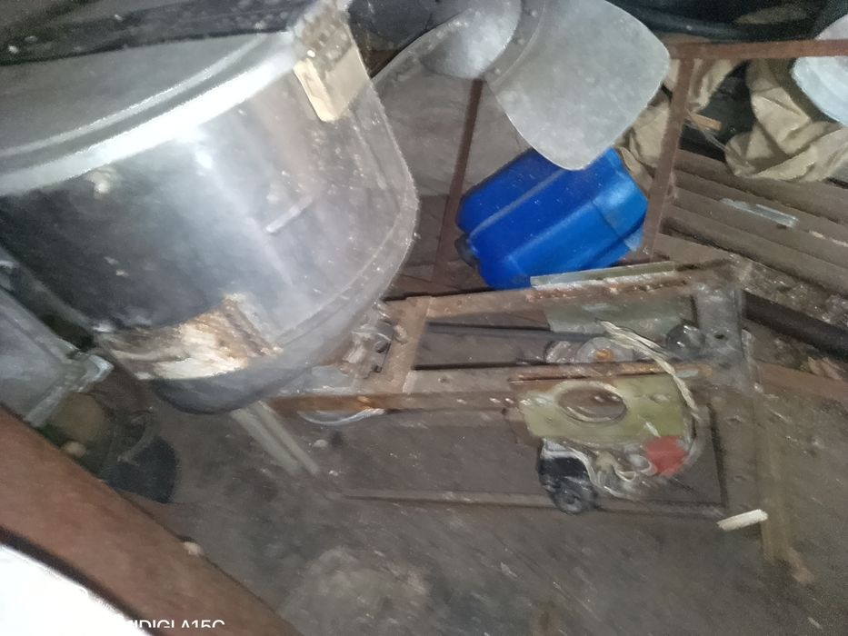 Продам кукурузну лузалку.