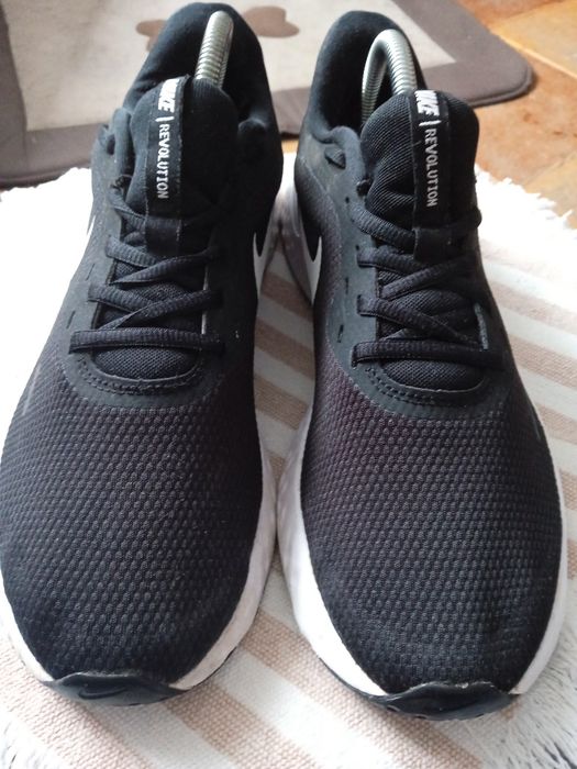 NIKE 43,5, Revolution sportowe