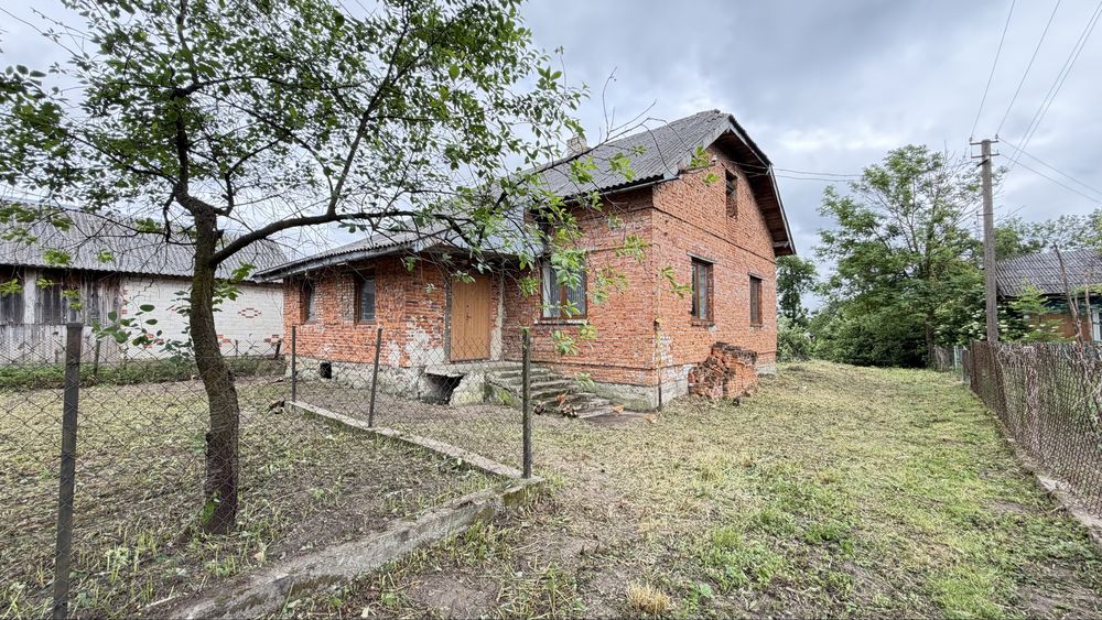 Продається будинок с.Береги