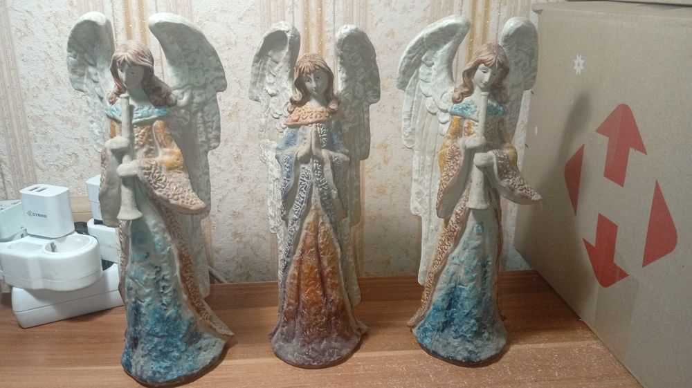 Лот: 3 Штуки - НОВІ Підсвічники Церковні Янголи - Фаянс/Кераміка з США