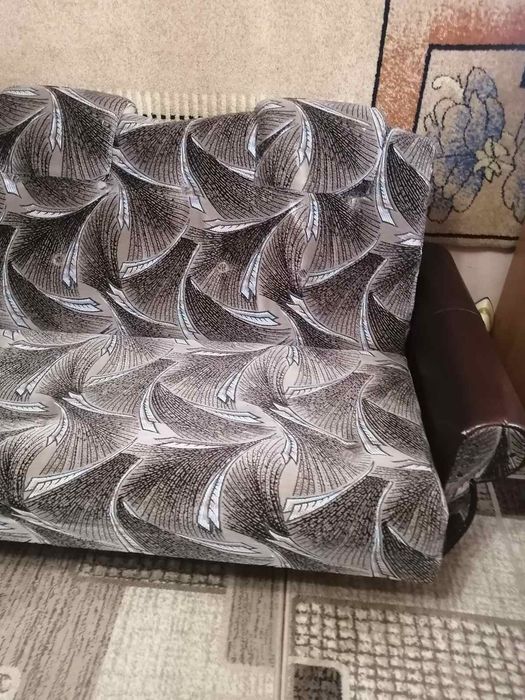 Розкладний диван