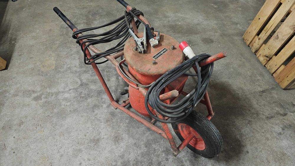 Aparelho de soldar trifásico Brown Boweri