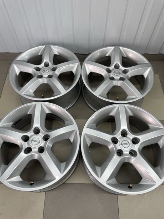 Легкосплавні Диски титани Opel R17 5/110