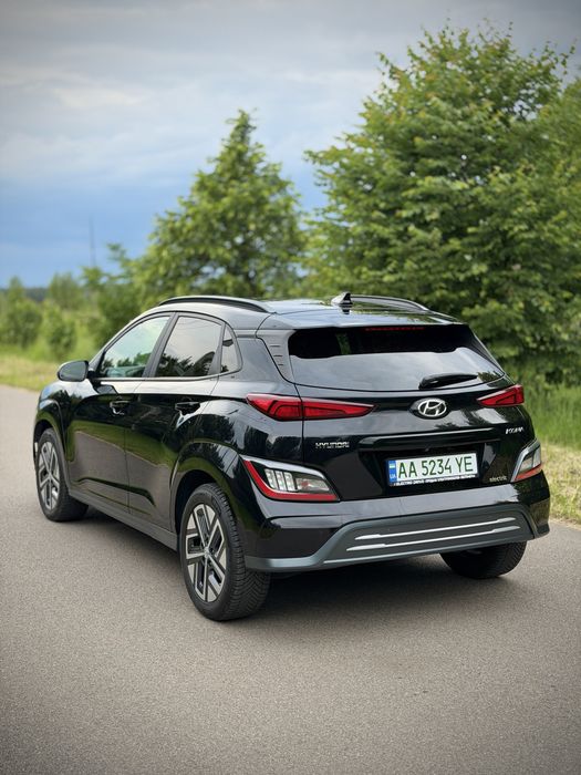 Hyundai Kona Electric 2021 VIN TMAK381HFMJ031875 фото оголошення 4 з 10
