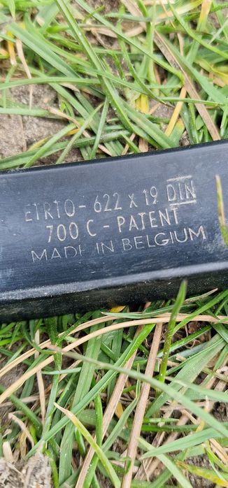 Obręcz felga  aluminiowa przód tył Alesa
