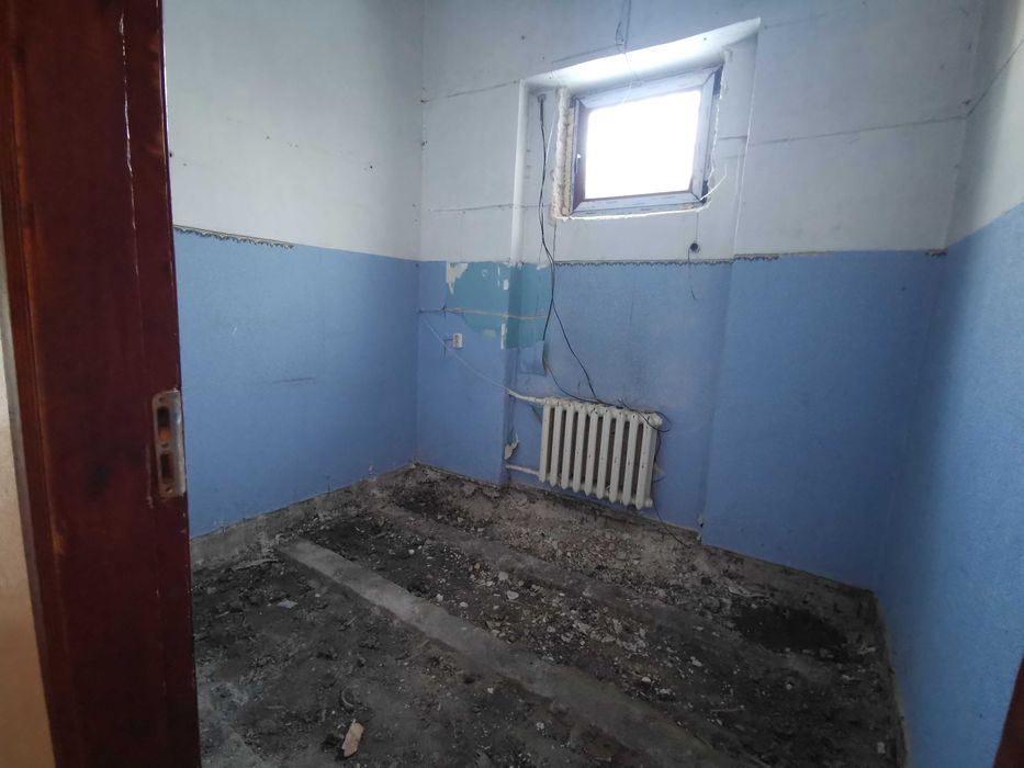 ПРОДАЖ офісного приміщення  в центрі м. Луцька