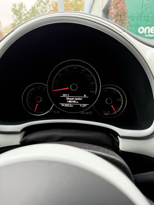 Продам vw beetle 2013 рік 1.8Т 170к.с. АКПП