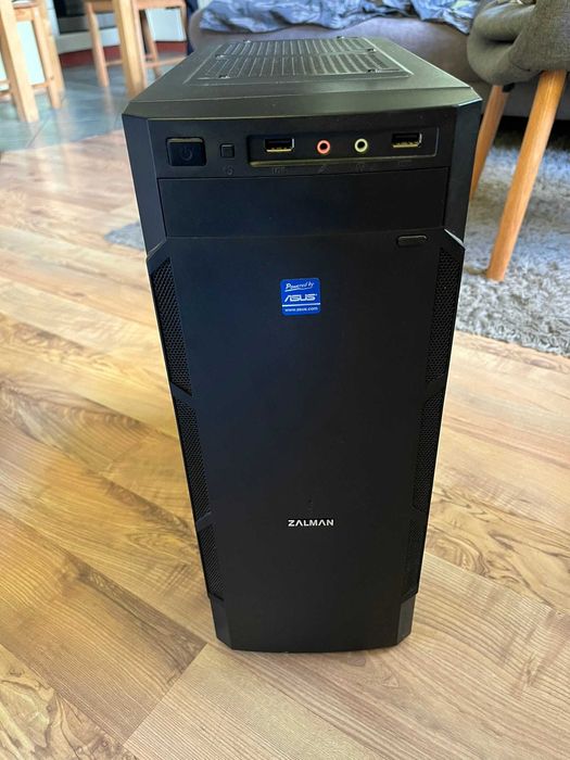 Komputer stacjonarny ASUS
