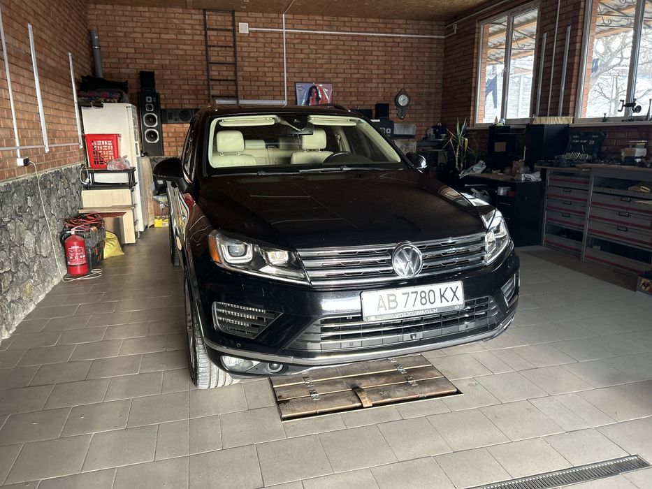Touareg 2015 3.0 TDI продам ,свіжопригнаний